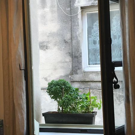 Studio De Charme A La Roquette Arles Luaran gambar